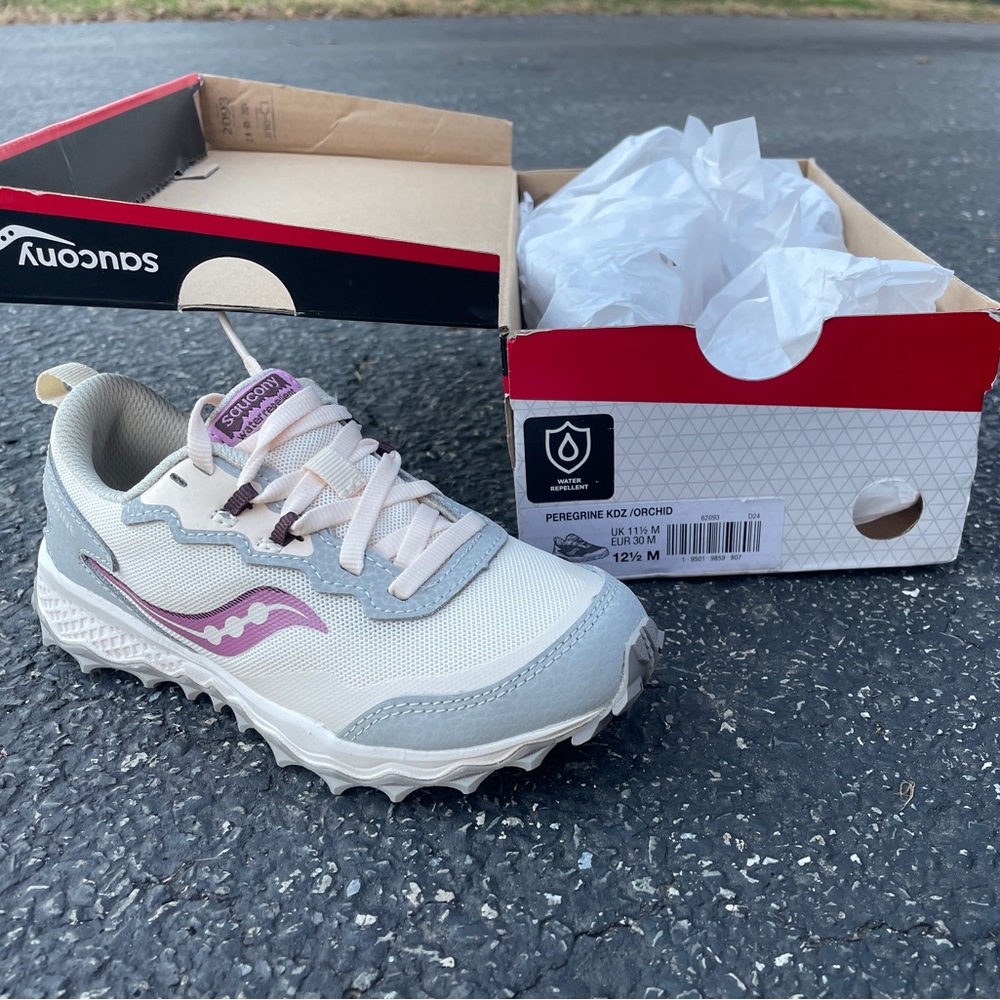 Saucony Peregrine KDZ Orchid Trail Shoes - White and Orchid